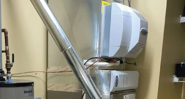 Indoor air quality solutions Aurora IL - air purifiers, UV lights, humidifiers and duct cleaning